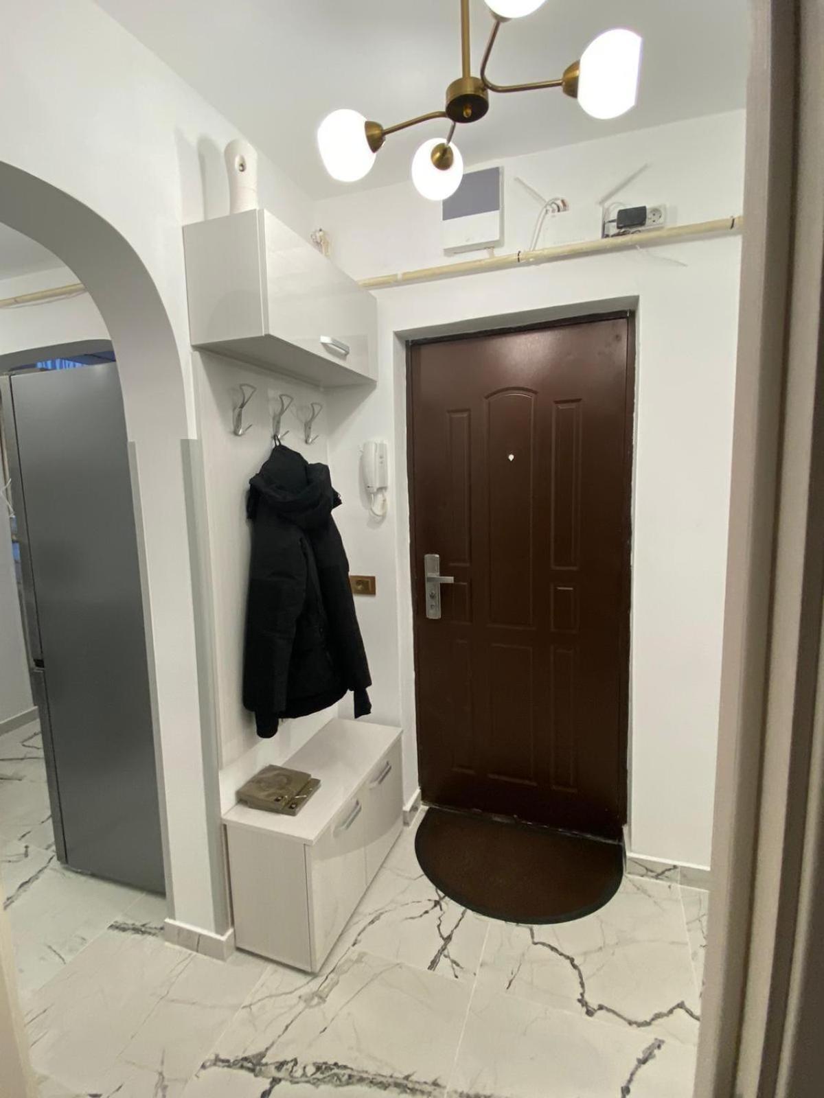 The Performant Apartment Satu Mare Bagian luar foto