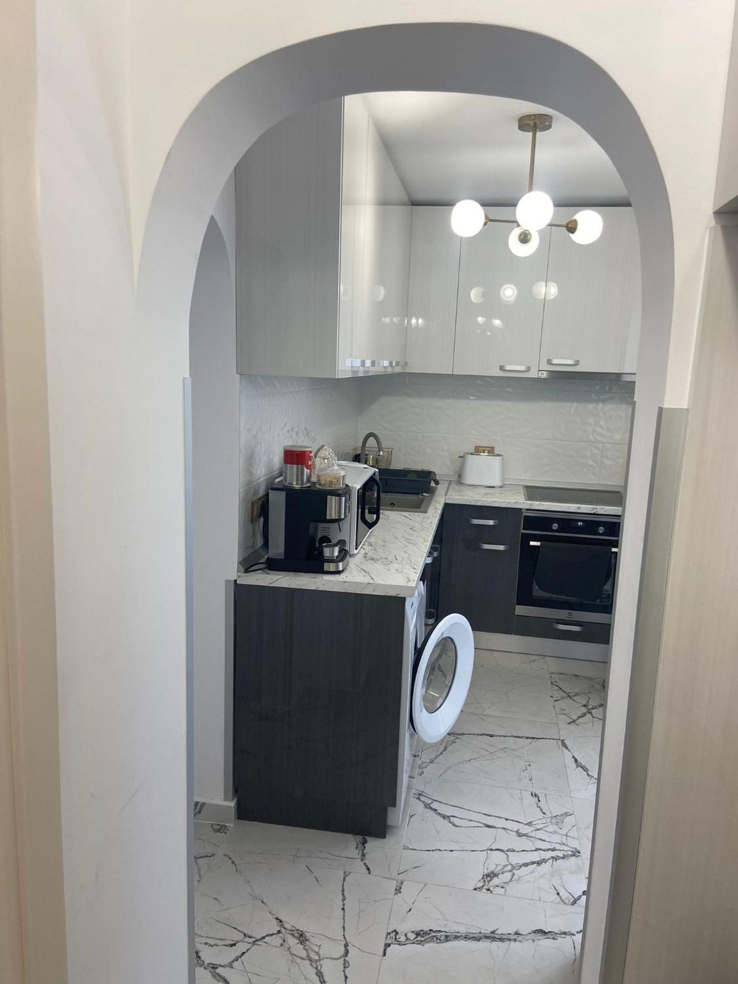 The Performant Apartment Satu Mare Bagian luar foto
